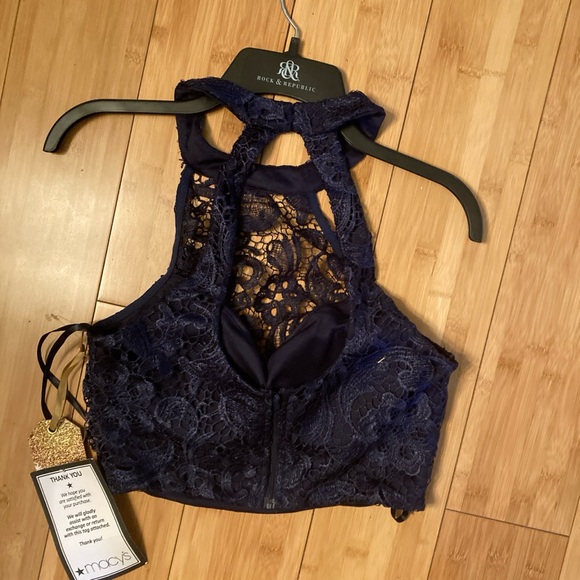 MACY’s sequined halter top NWT - Picture 4 of 8